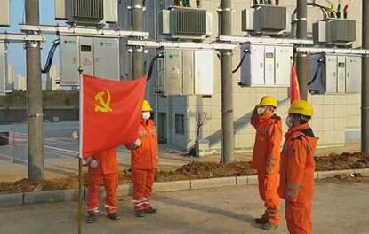 “火線”入黨，在湖北保衛(wèi)戰(zhàn)的戰(zhàn)場上接受組織的考驗