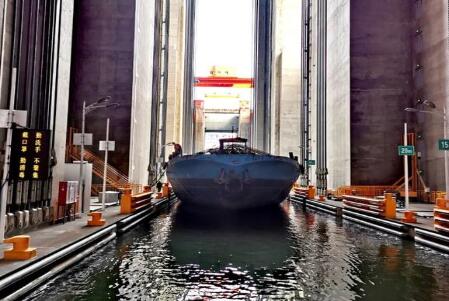 單日通貨7500噸，向家壩升船機通航創(chuàng)紀錄