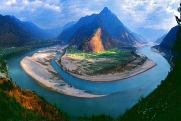 雅魯藏布江建2座電站，印度就喊“大壩威脅論”，中國本要建17座