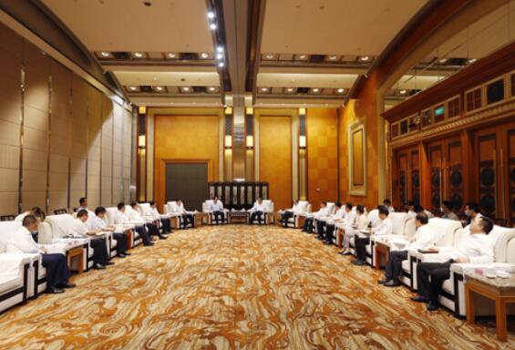 國(guó)家電網(wǎng)董事長(zhǎng)、黨組書(shū)記毛偉明拜會(huì)四川省委書(shū)記彭清華、省長(zhǎng)尹力