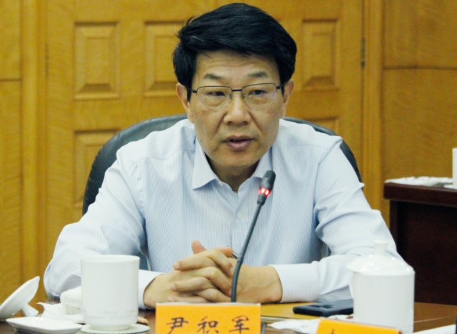 國網(wǎng)浙江省電力有限公司董事長、黨委書記  尹積軍：以“一體四翼”發(fā)展布局落地實踐 推動浙江高質(zhì)量實現(xiàn)碳達峰