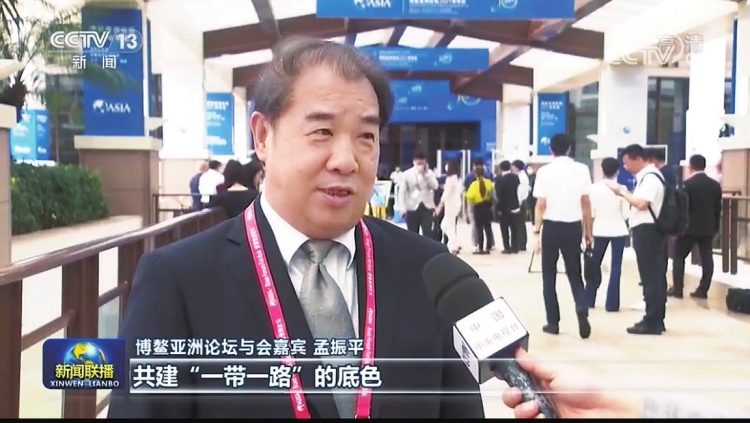 南方電網(wǎng)公司董事長(zhǎng)、黨組書記孟振平接受央視《新聞聯(lián)播》采訪