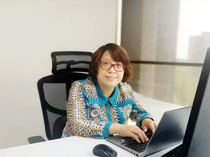 首都最美巾幗奮斗者尹洪苓：以奮斗的姿態(tài)，砥礪前行 展現(xiàn)新時代“她風(fēng)采”