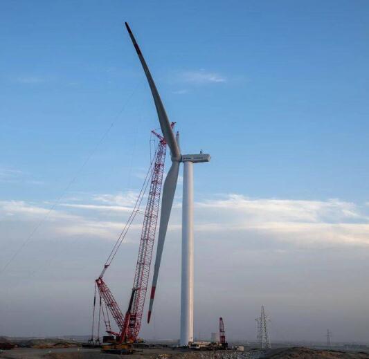 深耕大西北，H171-4MW分散式風(fēng)電項(xiàng)目成功首吊!