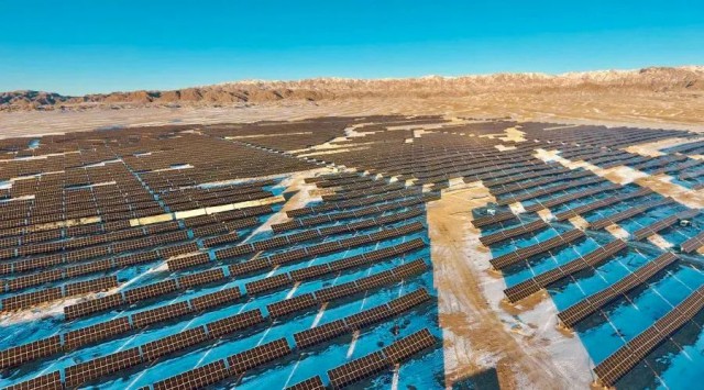 【索比月報(bào)】組件價(jià)格高位穩(wěn)，開工環(huán)比基本維持，產(chǎn)業(yè)鏈或?qū)⒂瓉碜兏铩?1月光伏組件市場總結(jié)