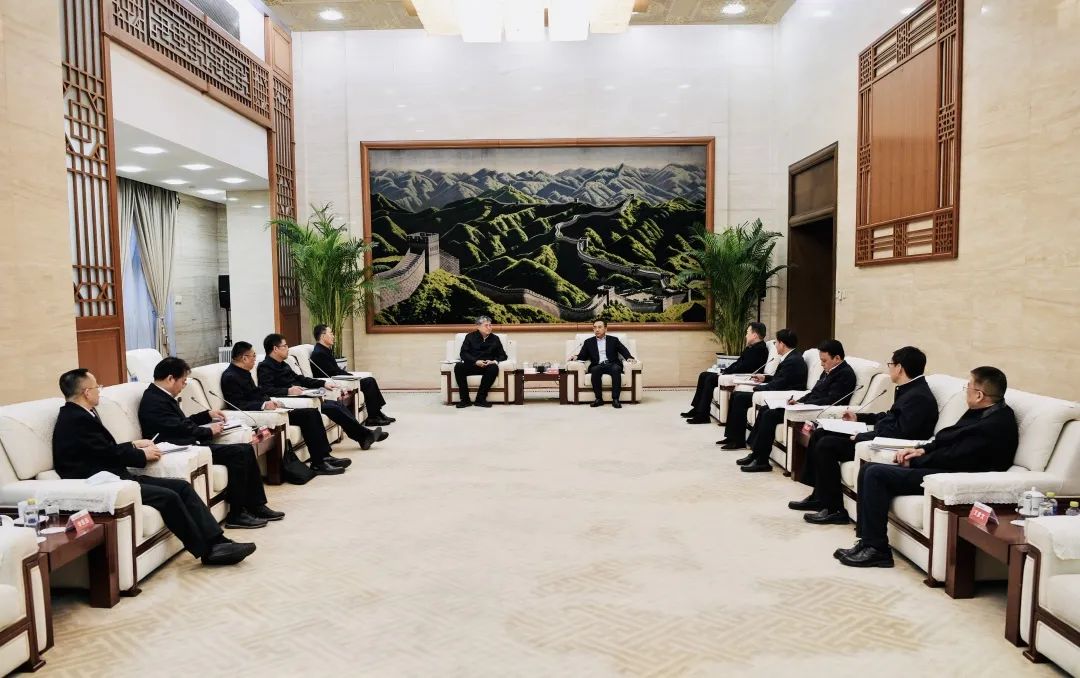 大唐集團(tuán)鄒磊、劉明勝會(huì)見(jiàn)國(guó)家能源集團(tuán)黨組書(shū)記、董事長(zhǎng)劉國(guó)躍