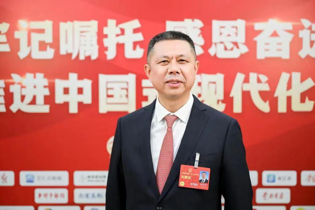 高紀(jì)凡解碼光儲(chǔ)未來(lái):儲(chǔ)能是未來(lái)新型電力系統(tǒng)的重要支柱