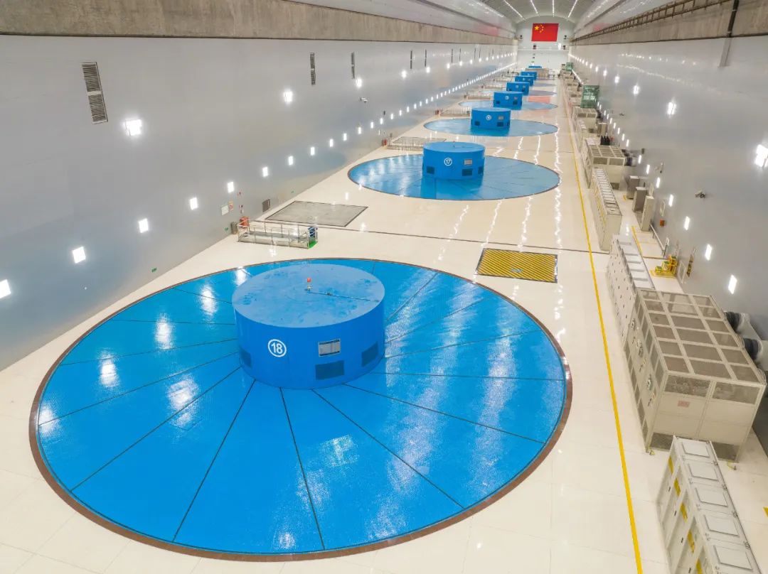 瞰西南!中國(guó)三峽集團(tuán)多發(fā)滿發(fā) 全力做好能源電力保供