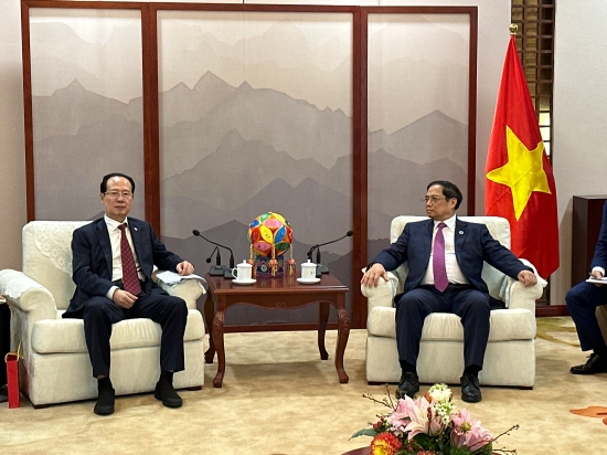 中國(guó)電建黨委書記、董事長(zhǎng)丁焰章拜會(huì)越南總理范明政