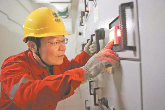 何貝：專注做事，專心服務