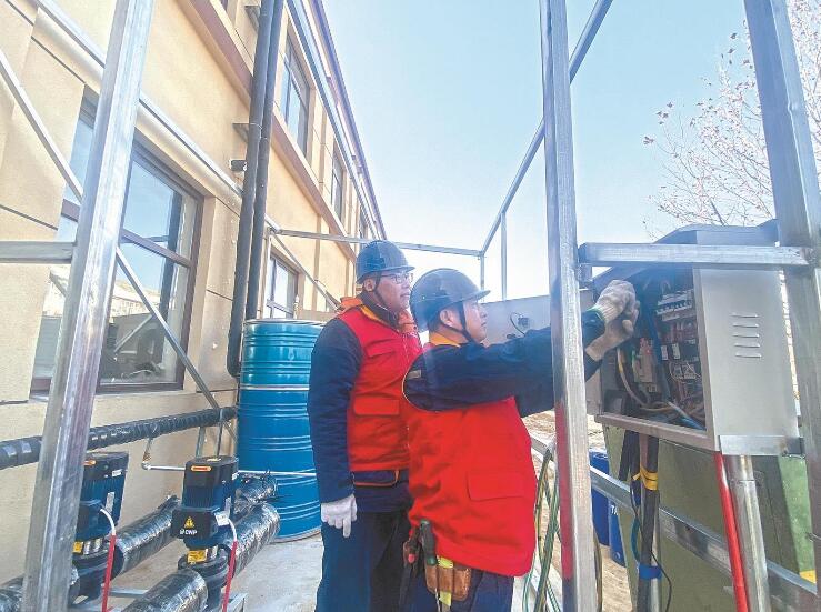 大連莊河供電及時(shí)搶修，幫助敬老院恢復(fù)用電