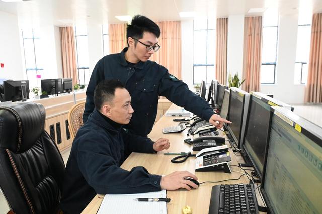 國網(wǎng)光澤縣供電公司春節(jié)“掌燈人”，守護萬家燈火