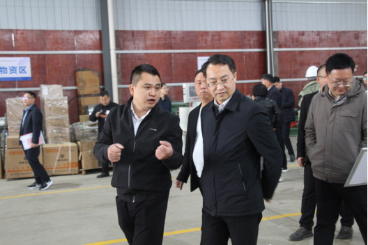 工業(yè)強(qiáng)縣，企業(yè)擔(dān)當(dāng)，縣領(lǐng)導(dǎo)調(diào)研考察江西宏駿