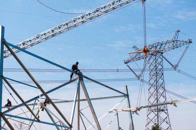 國(guó)際能源署：中國(guó)光伏新增裝機(jī)量占全球半壁江山