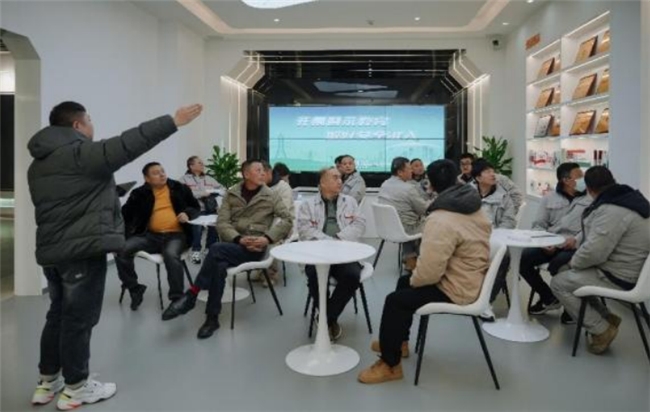 怡能集團(tuán)以沉浸式安全教育，為電力施工準(zhǔn)入賦能