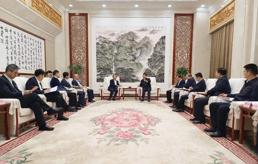 吳云拜會湖北省政府副省長、黨組成員盛閱春