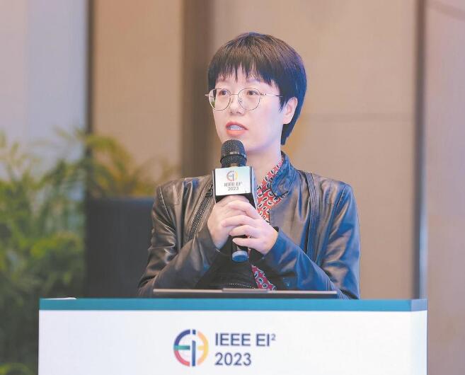 【國網(wǎng)楷模】黃越輝：讓新能源電力“可監(jiān)測、可預(yù)測、可調(diào)度、可評估”