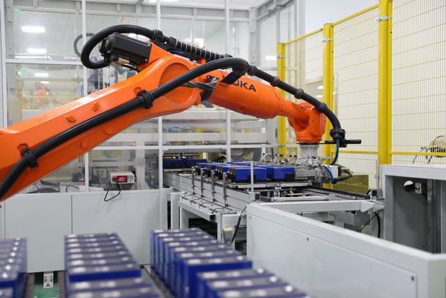 “超級充電寶”持續(xù)擴(kuò)容出新，新型儲(chǔ)能產(chǎn)業(yè)在京快速成長