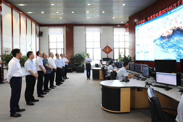 華電集團黨組副書記、總經理葉向東出席第三十屆蘭洽會并到華電甘肅公司調研