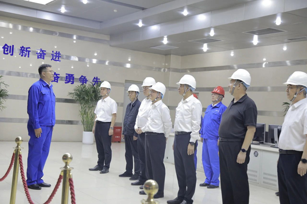 國務(wù)院國資委黨委委員、副主任茍坪到新疆華電喀什熱電公司宣講黨的二十屆三中全會精神并調(diào)研