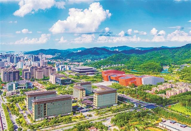 廣州白云區(qū)傳統(tǒng)優(yōu)勢(shì)產(chǎn)業(yè)“四化”升級(jí)，新型儲(chǔ)能競(jìng)逐“萬(wàn)億”賽道