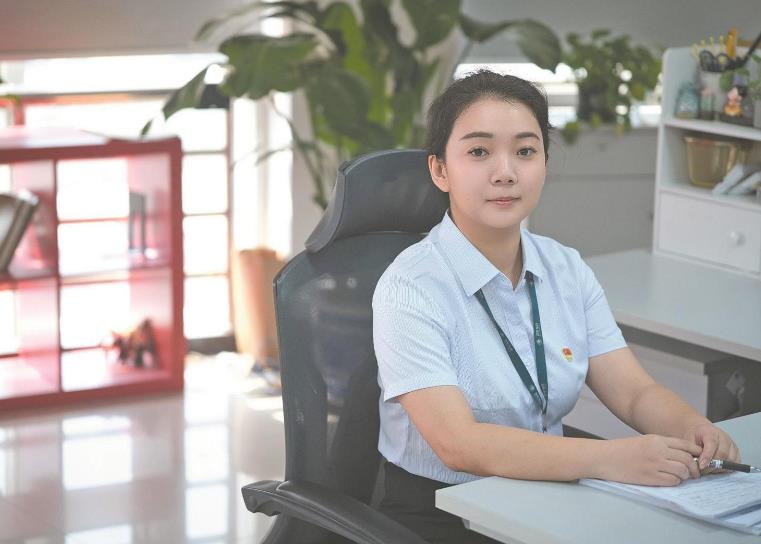 王靜萍：帶好新型專業(yè)班組，當好能效服務(wù)先鋒