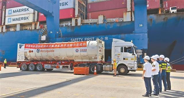 零下253℃常壓保溫，順利靠泊深圳!我國完成全球