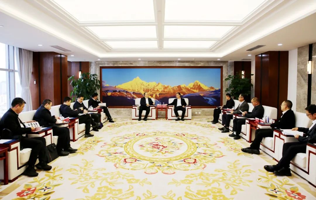大唐云南公司黨委書記、董事長王繼才與水電六局黨委書記、董事長翟萬全會談