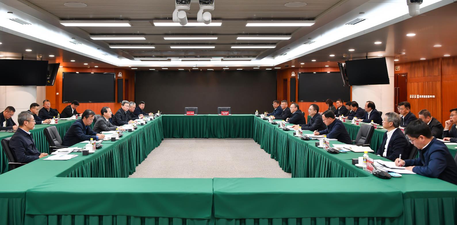 北京市委副書記、市長(zhǎng)殷勇走訪調(diào)研中國(guó)大唐總部