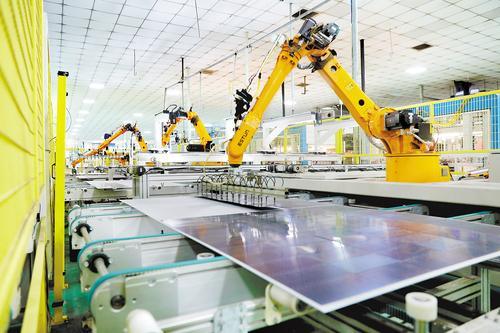 這家民企，每14秒下線一塊光伏組件