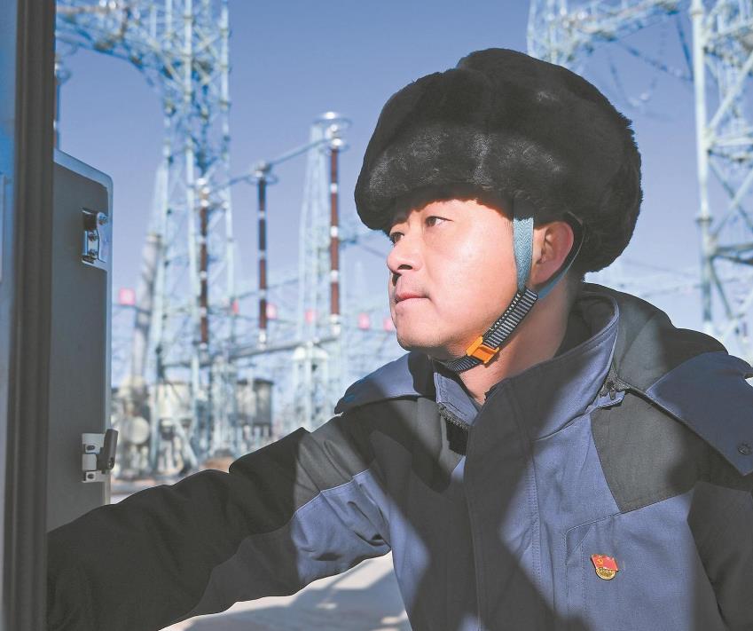 【國(guó)網(wǎng)特等勞模】丁寧：拓展專業(yè)邊界，守護(hù)設(shè)備安全